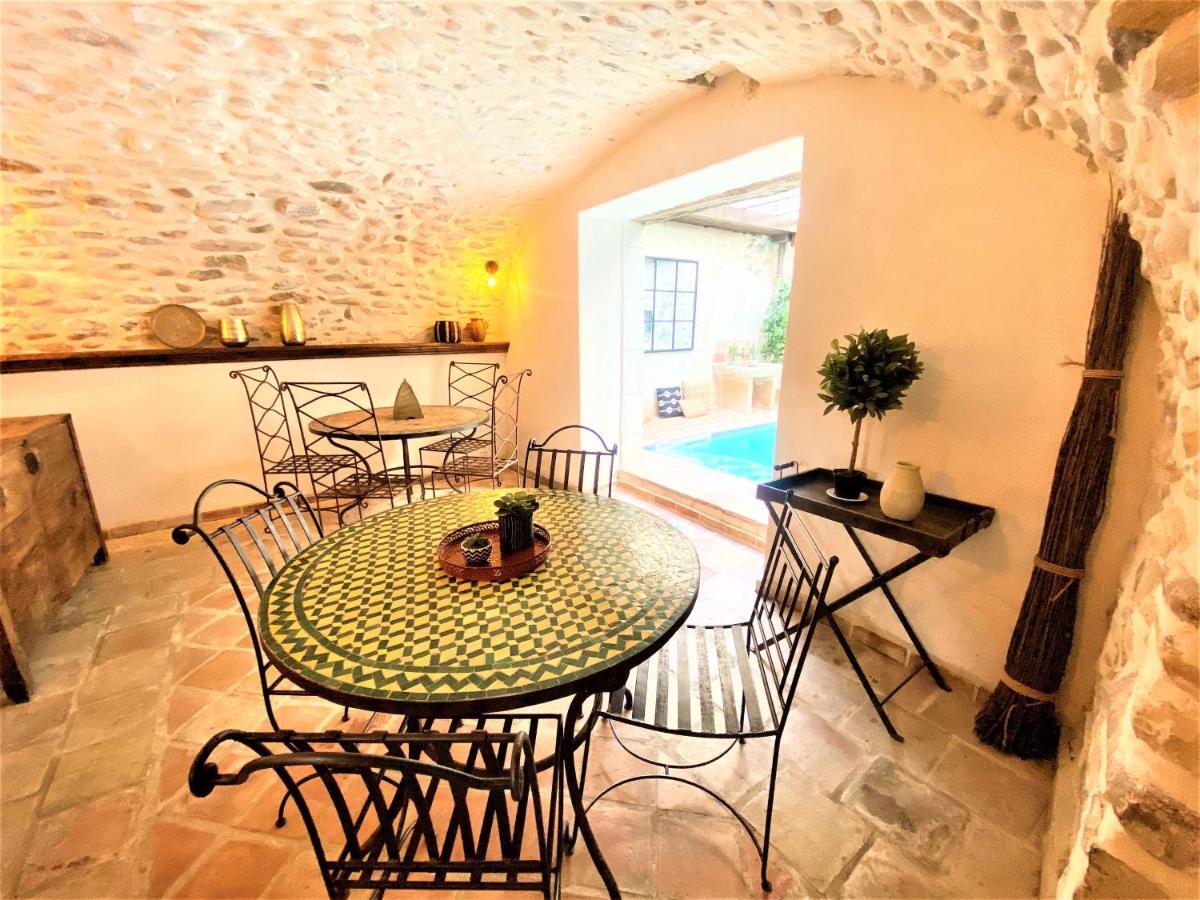 Gite De Groupe 9Ch Ou 3 Gites Independants De 3Ch - Patio Et Piscine Interieure Chauffee Toute L'Annee Vallon-Pont-dʼArc Zewnętrze zdjęcie