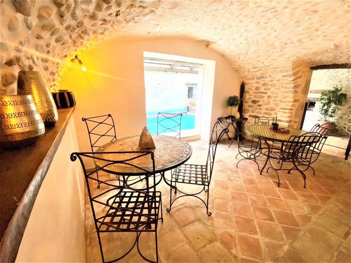 Gite De Groupe 9Ch Ou 3 Gites Independants De 3Ch - Patio Et Piscine Interieure Chauffee Toute L'Annee Vallon-Pont-dʼArc Zewnętrze zdjęcie