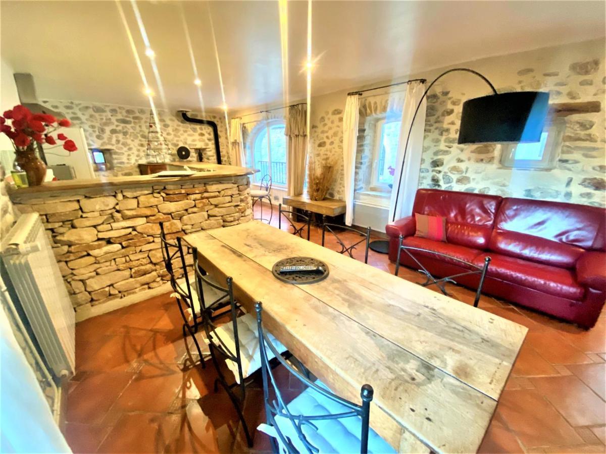 Gite De Groupe 9Ch Ou 3 Gites Independants De 3Ch - Patio Et Piscine Interieure Chauffee Toute L'Annee Vallon-Pont-dʼArc Zewnętrze zdjęcie