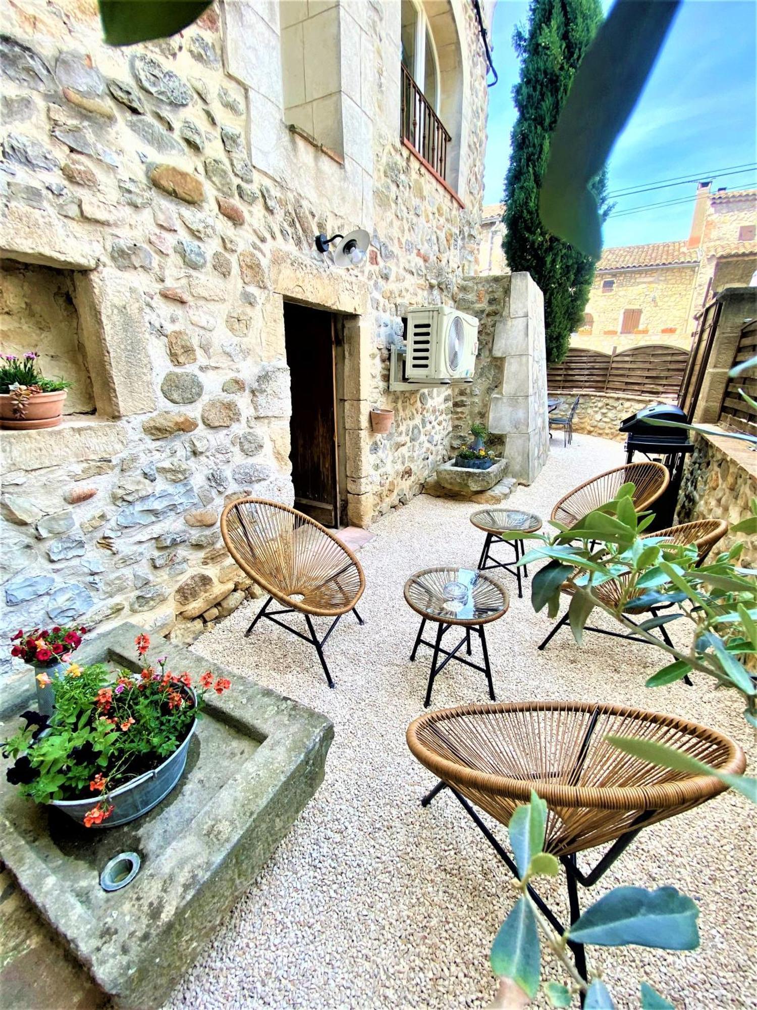 Gite De Groupe 9Ch Ou 3 Gites Independants De 3Ch - Patio Et Piscine Interieure Chauffee Toute L'Annee Vallon-Pont-dʼArc Zewnętrze zdjęcie